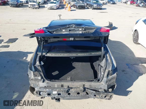 2012 Mercedes-Benz E 350 Luxury with VIN WDDHF5KB1CA655950, listed as a IAAI auction lot 41637281 with 130,074 mi miles and . Bid and sale history available at DreamBid. Image 6.