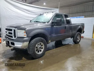 2005 Ford F-350 XL z VIN 1FTWX31P35EB41027, wystawiony jako Copart lot #57124585 z przebiegiem 304 957 mil mil oraz Szkoda całkowita • Salvage title. Historia ofert i sprzedaży dostępna na DreamBid. Obrazek 1.