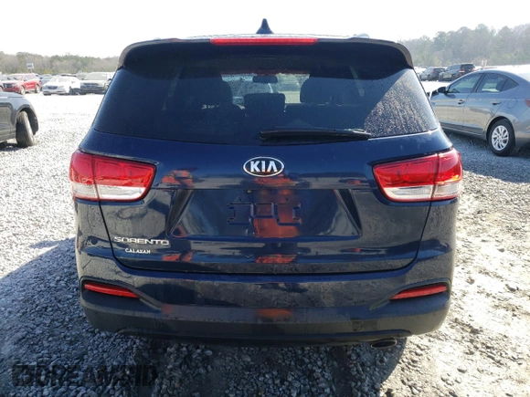 2018 Kia Sorento LX with VIN 5XYPG4A3XJG399361, listed as a Copart auction lot 46844625 with 90,970 mi miles and Salvage Title. Bid and sale history available at carsss.com. Image 6.