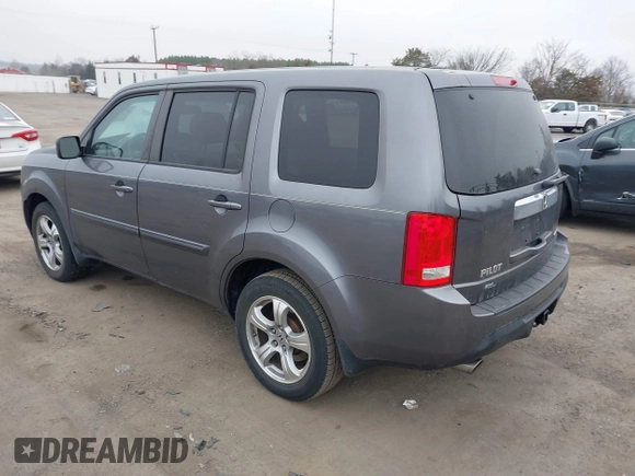 2015 Honda Pilot EX-L with VIN 5FNYF4H57FB035864, listed as a IAAI auction lot 41786445 with 139,787 mi miles and . Bid and sale history available at carsss.com. Image 3.