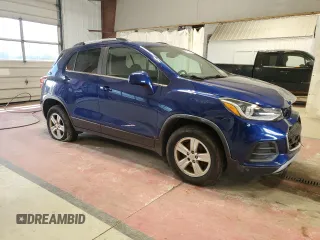2017 Chevrolet Trax LT z VIN 3GNCJPSB1HL191192, wystawiony jako Copart lot #54591945 z przebiegiem 117 696 mil mil oraz Szkody całkowita. Historia ofert i sprzedaży dostępna na DreamBid. Obrazek 4.