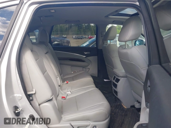 2015 Acura MDX Technology with VIN 5FRYD4H4XFB020741, listed as a IAAI auction lot 42265384 with 104,656 mi miles and . Bid and sale history available at DreamBid. Image 8.