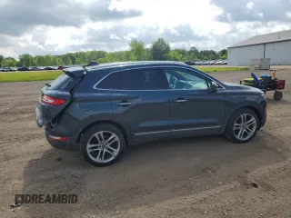 2019 Lincoln MKC Reserve with VIN 5LMCJ3D93KUL04349, listed as a Copart auction lot 58530915 with 103,840 mi miles and Salvage title. Bid and sale history available at DreamBid. Image 3.