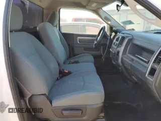 2013 Ram 1500 Express z VIN 3C6JR7AT7DG511709, wystawiony jako Copart lot #88327905 z przebiegiem 150 938 mil mil oraz Szkoda całkowita • Salvage title. Historia ofert i sprzedaży dostępna na DreamBid. Obrazek 10.