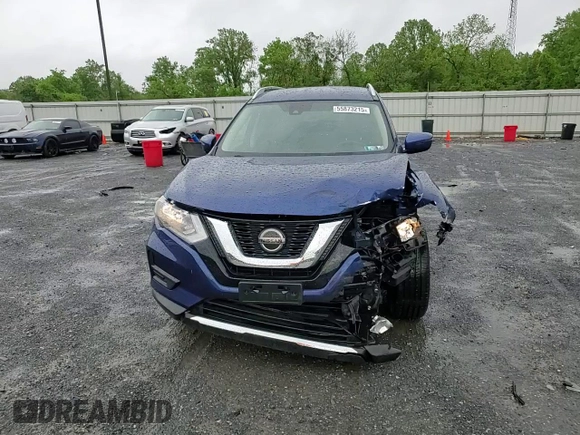 2020 Nissan Rogue SV z VIN KNMAT2MV5LP502902, wystawiony jako Copart lot #55873215 z przebiegiem 96 736 mil mil oraz Szkoda całkowita • Salvage title. Historia ofert i sprzedaży dostępna na DreamBid. Obrazek 14.