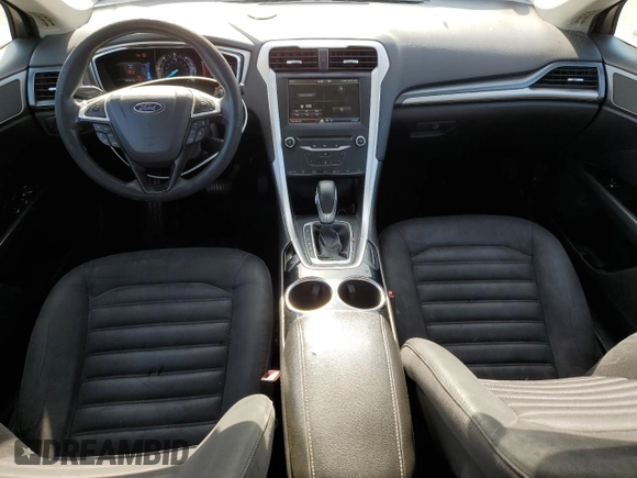 2013 Ford Fusion SE Hybrid z VIN 3FA6P0LU6DR365363, wystawiony jako Copart lot #62325625 z przebiegiem 226 624 mil mil oraz Czysty tytuł • Clean title. Historia ofert i sprzedaży dostępna na DreamBid. Obrazek 8.