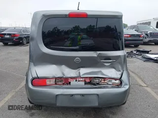 2010 Nissan Cube S z VIN JN8AZ2KR9AT153627, wystawiony jako IAAI lot #42352451 z przebiegiem 184 305 mil mil oraz . Historia ofert i sprzedaży dostępna na DreamBid. Obrazek 6.