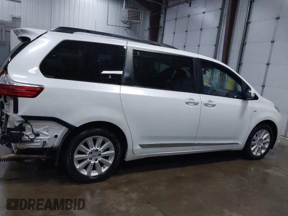 2016 Toyota Sienna Ltd with VIN 5TDDK3DC7GS138658, listed as a IAAI auction lot 41701349 with 189,413 mi miles. Bid and sale history available at carsss.com. Image 13.