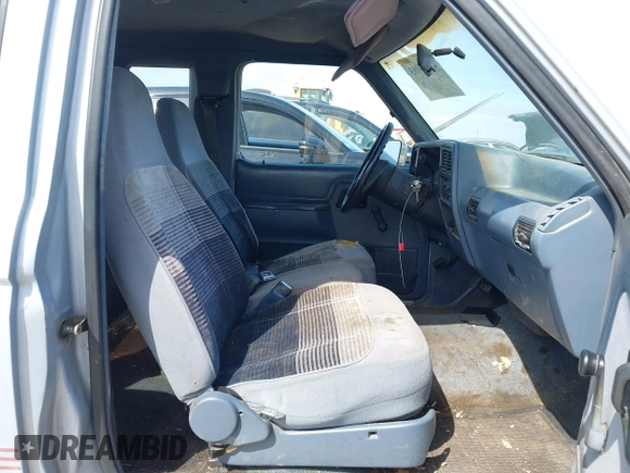1991 Ford Ranger Splash z VIN 1FTCR14UXMPA11218, wystawiony jako IAAI lot #42055093 z przebiegiem 277 374 mil mil oraz . Historia ofert i sprzedaży dostępna na DreamBid. Obrazek 5.