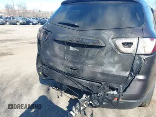 2015 Chevrolet Traverse LT with VIN 1GNKVHKD1FJ167325, listed as a IAAI auction lot 41631600 with 88,247 mi miles and . Bid and sale history available at DreamBid. Image 6.