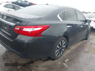 2017 Nissan Altima SV with VIN 1N4AL3AP9HC495694, listed as a IAAI auction lot 41097593 with 83,956 mi miles and . Bid and sale history available at carsss.com. Image 4.