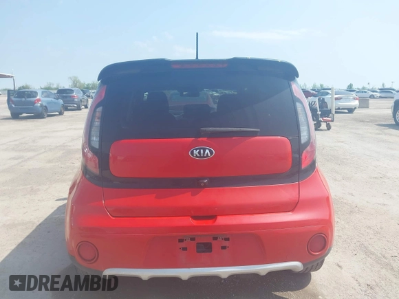 2018 Kia Soul + with VIN KNDJP3A50J7541022, listed as a IAAI auction lot 41918871 with 109,126 mi miles. Bid and sale history available at carsss.com. Image 17.