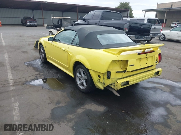 2001 Ford Mustang Deluxe с VIN 1FAFP44451F131472, выставлен на аукционе IAAI как лот 42119006 с пробегом 63 388 миль миль и . История ставок и продаж доступна на DreamBid. Изображение 3.
