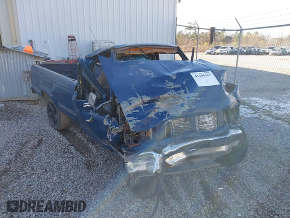 1992 Ford Ranger with VIN 1FTCR10U5NTA75200, listed as a IAAI auction lot 41290102 with 261,634 mi miles and . Bid and sale history available at DreamBid. Image 6.