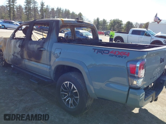 2023 Toyota Tacoma SR z VIN 3TYCZ5AN2PT132764, wystawiony jako IAAI lot #41832334 z przebiegiem 200 000 mil mil oraz . Historia ofert i sprzedaży dostępna na DreamBid. Obrazek 15.