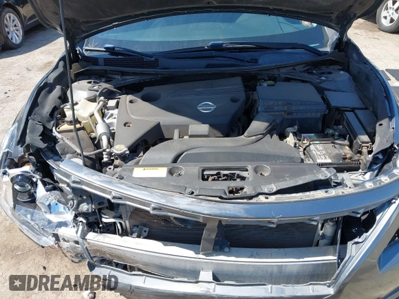 2014 Nissan Altima 2.5 S with VIN 1N4AL3AP3EC173211, listed as a IAAI auction lot 41973278 with 127,024 mi miles. Bid and sale history available at carsss.com. Image 10.