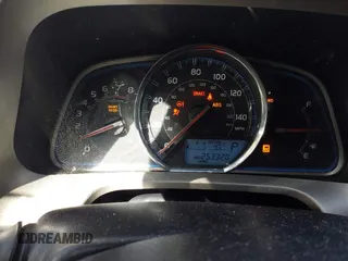 2014 Toyota RAV4 Limited with VIN 2T3DFREV4EW176285, listed as a IAAI auction lot 41819817 with 253,320 mi miles. Bid and sale history available at carsss.com. Image 7.