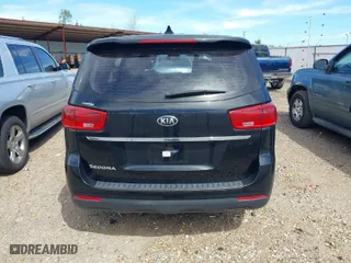 2019 Kia Sedona L with VIN KNDMA5C13K6508978, listed as a IAAI auction lot 41724113 with 61,795 mi miles. Bid and sale history available at carsss.com. Image 16.