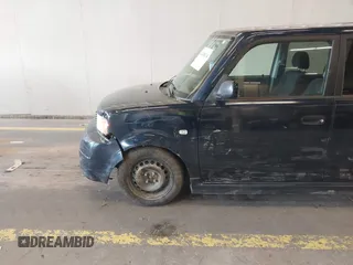 2005 Scion xB z VIN JTLKT334354023177, wystawiony jako IAAI lot #42248114 z przebiegiem 146 412 mil mil oraz . Historia ofert i sprzedaży dostępna na DreamBid. Obrazek 12.