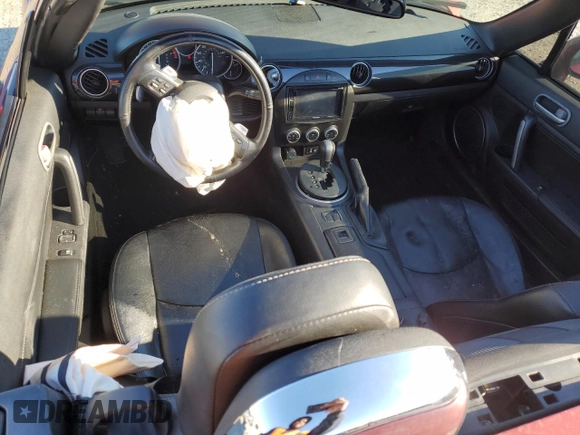 2015 Mazda MX-5 Miata Grand Touring z VIN JM1NC2PF8F0240280, wystawiony jako Copart lot #41663955 z przebiegiem 101 754 mil mil oraz Szkoda całkowita • Salvage title. Historia ofert i sprzedaży dostępna na DreamBid. Obrazek 8.