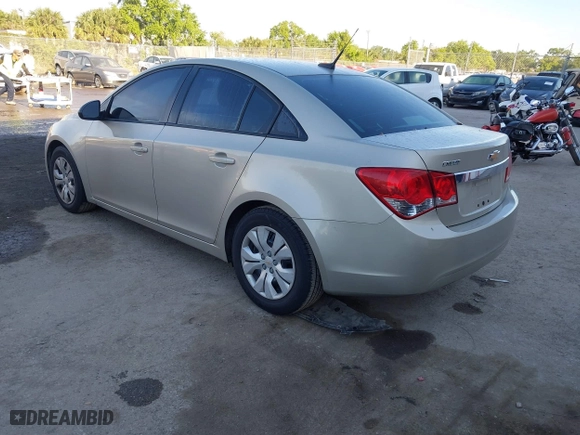 2014 Chevrolet Cruze LS with VIN 1G1PA5SH4E7162376, listed as a IAAI auction lot 41890787 with 128,050 mi miles. Bid and sale history available at carsss.com. Image 3.