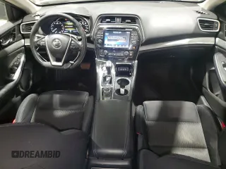 2017 Nissan Maxima S with VIN 1N4AA6AP6HC385662, listed as a Copart auction lot 45093465 with 95,978 mi miles and Salvage Title. Bid and sale history available at DreamBid. Image 8.