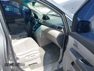 2011 Honda Odyssey EX-L with VIN 5FNRL5H68BB086943, listed as a IAAI auction lot 42503744 with 225,376 mi miles and . Bid and sale history available at DreamBid. Image 5.