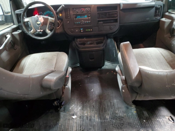 2017 Chevrolet Express Cargo Van with VIN 1GCWGAFF4H1324582, listed as a Copart auction lot 46579425 with 137,361 mi miles and Clean Title. Bid and sale history available at carsss.com. Image 8.