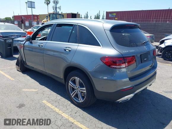 2022 Mercedes-Benz GLC 300 with VIN W1N0G8DB7NV331330, listed as a IAAI auction lot 42396553 with Not provided miles and . Bid and sale history available at DreamBid. Image 3.