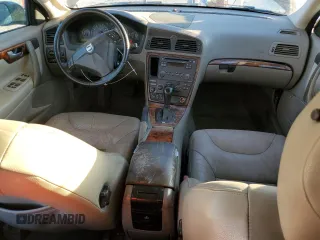 2005 Volvo S60 with VIN YV1RS612X52435120, listed as a Copart auction lot 87970165 with 254,328 mi miles and Salvage title. Bid and sale history available at DreamBid. Image 8.