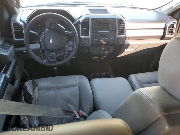 2018 Ford Super Duty F-250 SRW XL with VIN 1FT7W2B68JEB39324, listed as a Copart auction lot 45451375 with 268,879 mi miles and Salvage Title. Bid and sale history available at carsss.com. Image 8.