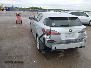 2016 Lexus CT 200h with VIN JTHKD5BH2G2259227, listed as a IAAI auction lot 41950216 with 73,104 mi miles and . Bid and sale history available at carsss.com. Image 3.