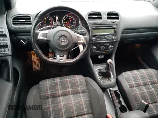 2011 Volkswagen GTI w/Sunroof & Navi PZEV z VIN WVWGD7AJ0BW133344, wystawiony jako Copart lot #85967644 z przebiegiem 77 879 mil mil oraz Szkoda całkowita • Salvage title. Historia ofert i sprzedaży dostępna na DreamBid. Obrazek 8.