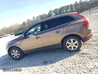 2011 Volvo XC60 3.2L with VIN YV4952DL0B2173515, listed as a Copart auction lot 49406005 with 160,351 mi miles and Salvage Title. Bid and sale history available at carsss.com. Image 2.