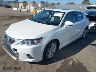 2014 Lexus CT 200h Hybrid with VIN JTHKD5BH4E2176816, listed as a IAAI auction lot 41320634 with 111,002 mi miles. Bid and sale history available at carsss.com. Image 19.