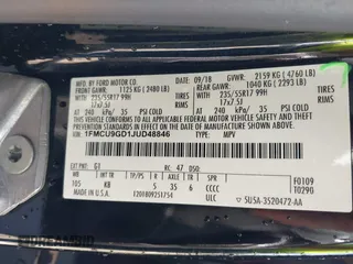 2018 Ford Escape SE z VIN 1FMCU9GD1JUD48846, wystawiony jako IAAI lot #42112952 z przebiegiem 117 580 mil mil oraz . Historia ofert i sprzedaży dostępna na DreamBid. Obrazek 9.