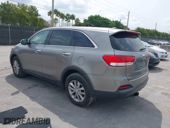2016 Kia Sorento LX with VIN 5XYPG4A36GG171527, listed as a IAAI auction lot 41872641 with 95,012 mi miles and . Bid and sale history available at DreamBid. Image 3.