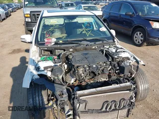 2013 Mercedes-Benz C 300 Sport with VIN WDDGF8AB8DR273075, listed as a IAAI auction lot 42406838 with Not provided miles and . Bid and sale history available at DreamBid. Image 6.
