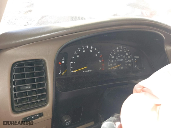 1997 Toyota 4Runner Limited with VIN JT3HN87R9V0073242, listed as a IAAI auction lot 41664630 with 189,225 mi miles. Bid and sale history available at carsss.com. Image 14.