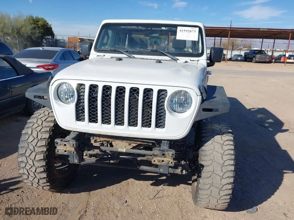 2020 Jeep Gladiator Sport S with VIN 1C6HJTAG3LL126683, listed as a IAAI auction lot 41592873 with 1 mi miles. Bid and sale history available at carsss.com. Image 12.