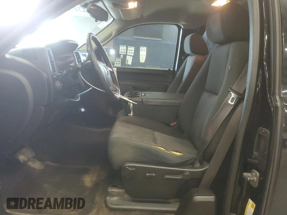 2013 GMC Sierra 1500 SLE z VIN 1GTR2VE77DZ276469, wystawiony jako Copart lot #47900465 z przebiegiem 218 729 mil mil oraz Czysty tytuł • Clean title. Historia ofert i sprzedaży dostępna na DreamBid. Obrazek 7.