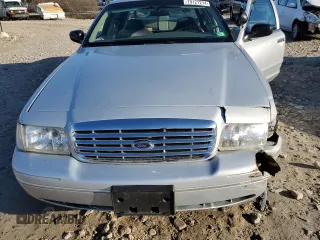 1998 Ford Crown Victoria Police with VIN 2FAFP71W9WX149346, listed as a Copart auction lot 79121214 with 179,286 mi miles and Clean Title. Bid and sale history available at carsss.com. Image 12.