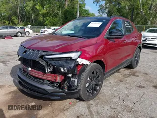 2024 Buick Encore GX Sport Touring z VIN KL4AMDSL2RB008247, wystawiony jako IAAI lot #41924176 z przebiegiem 7 663 mil mil oraz . Historia ofert i sprzedaży dostępna na DreamBid. Obrazek 6.