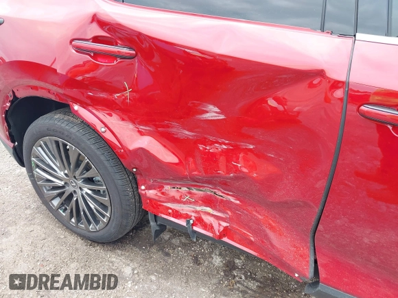 2024 Lexus RX 350h z VIN 2T2BBMCAXRC051194, wystawiony jako IAAI lot #42626786 z przebiegiem 15 149 mil mil oraz . Historia ofert i sprzedaży dostępna na DreamBid. Obrazek 6.