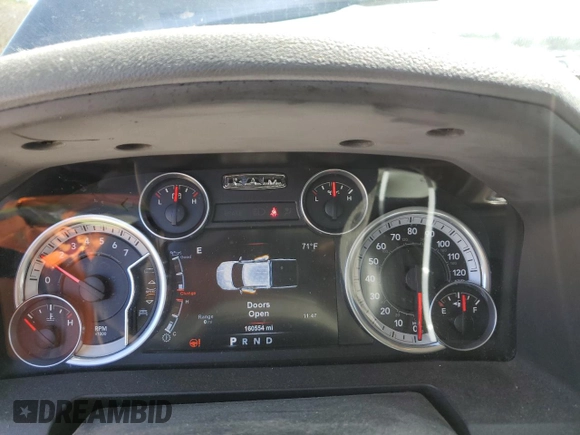 2015 Ram 1500 Outdoorsman z VIN 1C6RR7LT9FS767619, wystawiony jako Copart lot #48422825 z przebiegiem 160 554 mil mil oraz Szkoda całkowita • Salvage title. Historia ofert i sprzedaży dostępna na DreamBid. Obrazek 9.