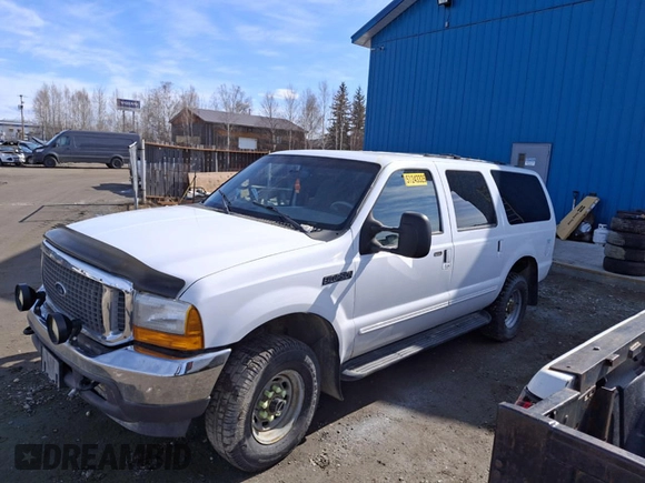 2000 Ford Excursion XLT with VIN 1FMSU41F8YEE41800, listed as a Copart auction lot 55297415 with 191,904 mi miles and Clean Title. Bid and sale history available at DreamBid. Image 1.