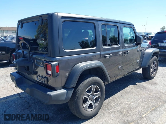 2022 Jeep Wrangler Unlimited Sport S z VIN 1C4HJXDG6NW134306, wystawiony jako IAAI lot #42206796 z przebiegiem 45 303 mil mil oraz . Historia ofert i sprzedaży dostępna na DreamBid. Obrazek 4.