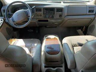 2000 Ford Excursion Limited with VIN 1FMNU42S7YED53975, listed as a Copart auction lot 59947065 with 188,889 mi miles and Clean title. Bid and sale history available at DreamBid. Image 8.