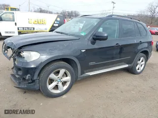 2009 BMW X5 30i with VIN 5UXFE43579L037535, listed as a IAAI auction lot 41715317 with 210,697 mi miles. Bid and sale history available at carsss.com. Image 20.