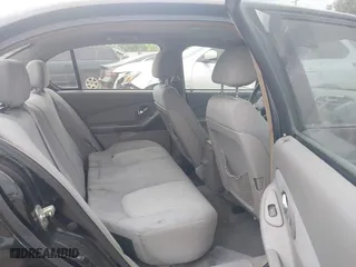 2005 Chevrolet Malibu with VIN 1G1ZS52F05F257303, listed as a IAAI auction lot 42047506 with 204,542 mi miles. Bid and sale history available at carsss.com. Image 8.